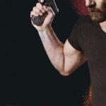 Охранник Постер